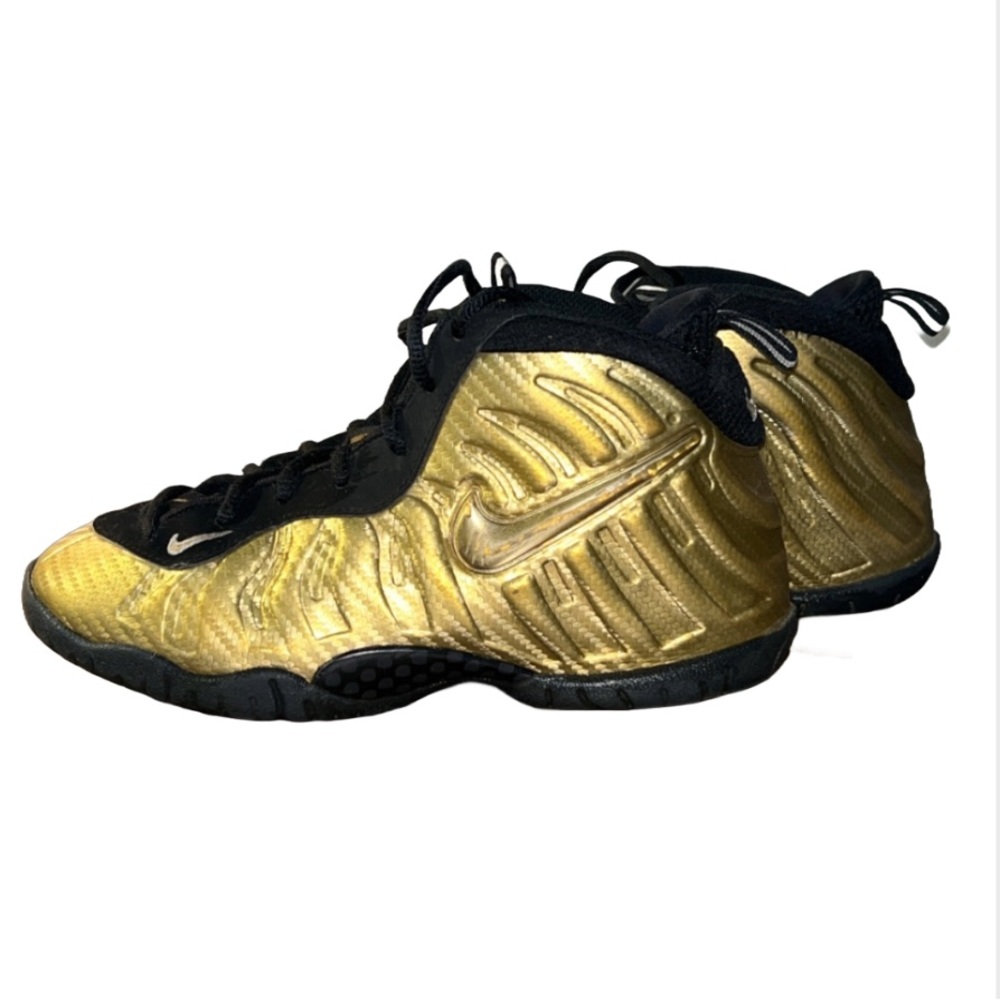 NIKE Air Foamposite Pro